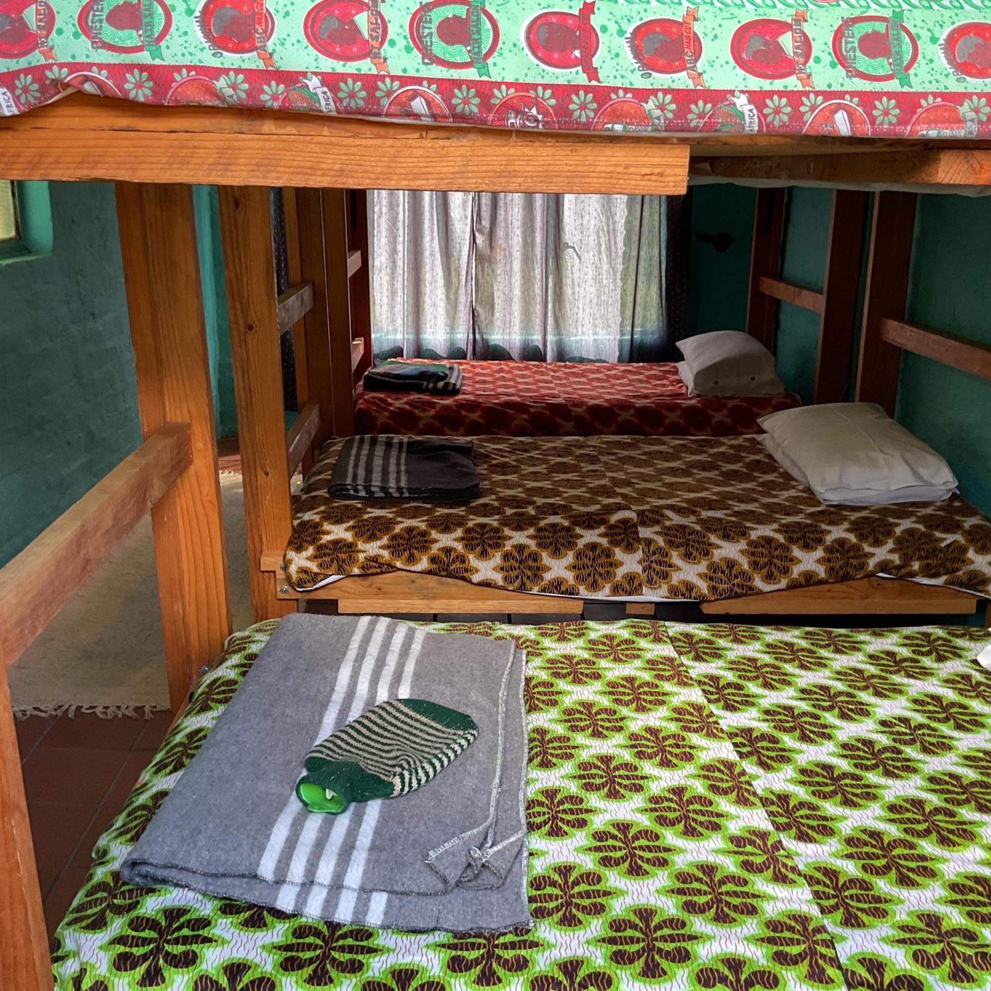A Pousada Karma Backpackers Kestell Exterior foto